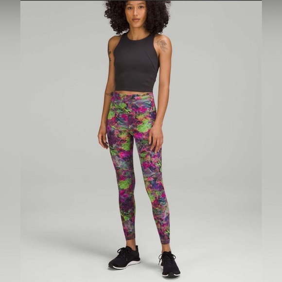 lululemon athletica Pants - Lululemon Wunder Train High-Rise Tight 25"
Vivid Floral Tone Multi Size 4